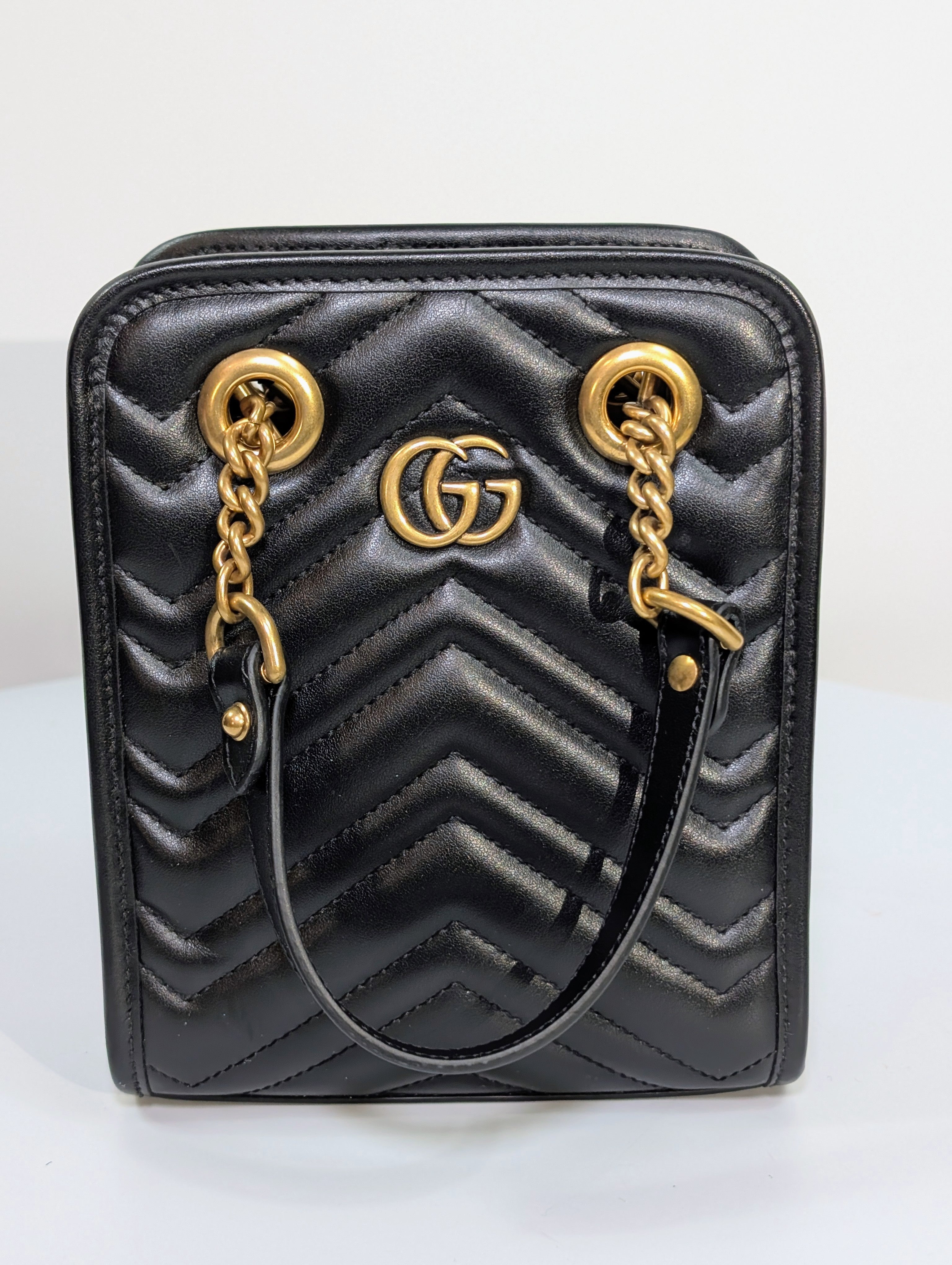 Gucci Black Leather GG Marmont Matelassé Mini Shoulder Bag