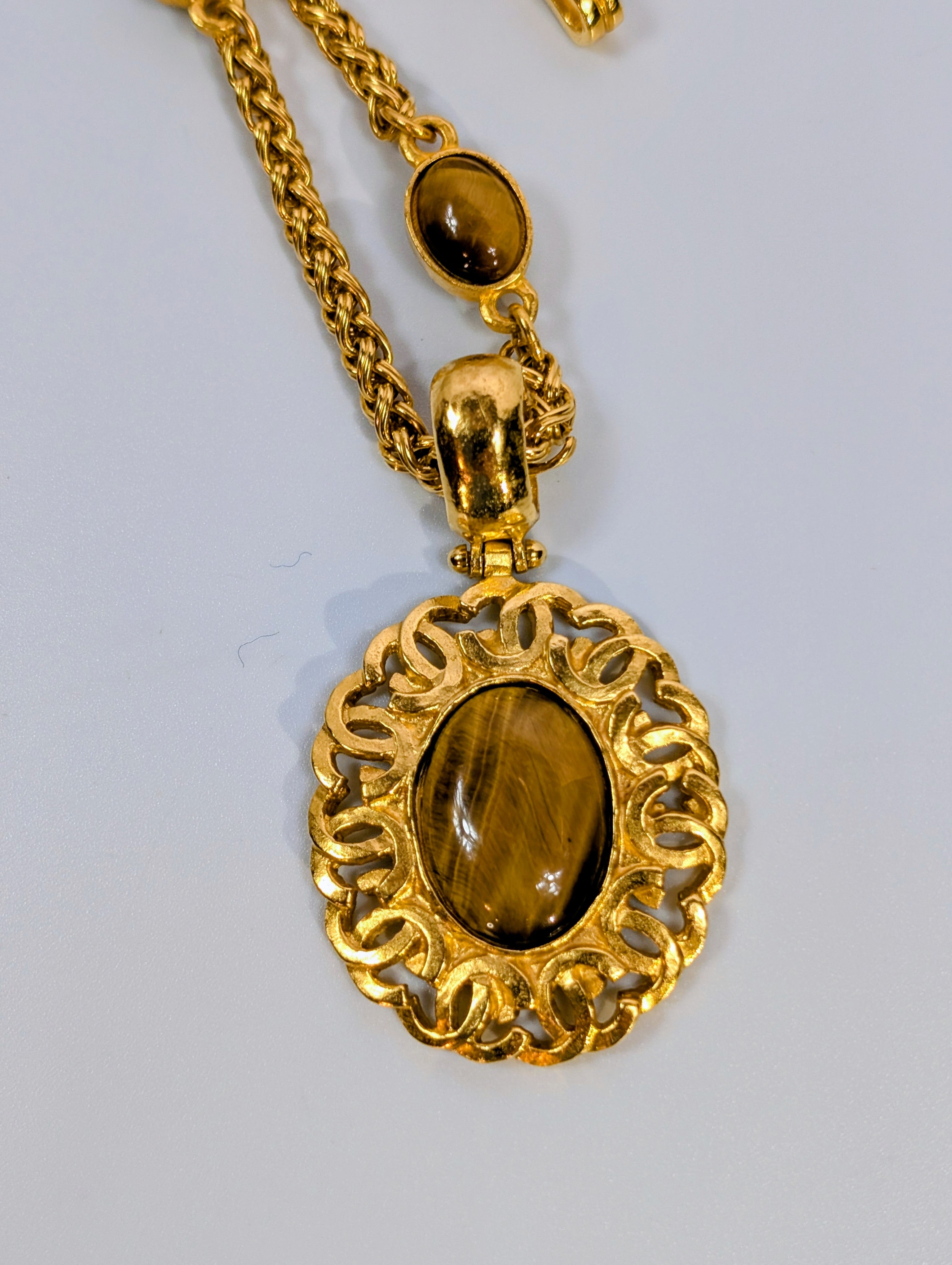 Chanel Very Rare Vintage 24k Gold Tiger Eye Statement Necklace