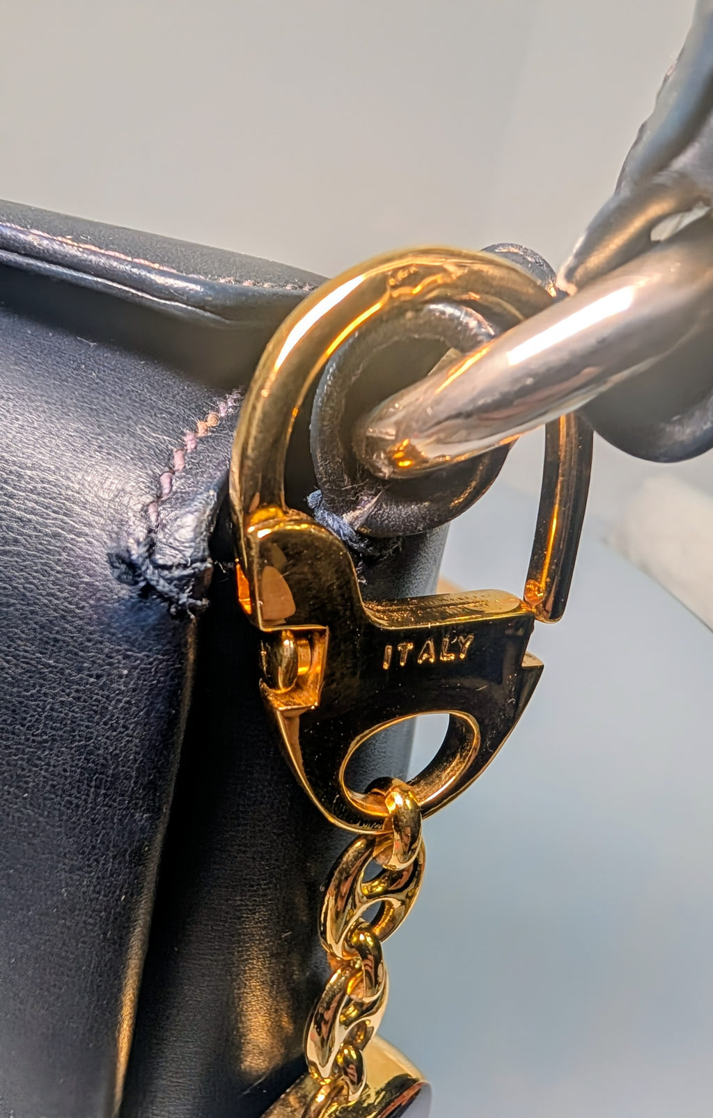 Gucci Vintage Gold Tone GG Logo Embossed Circle Bag Charm