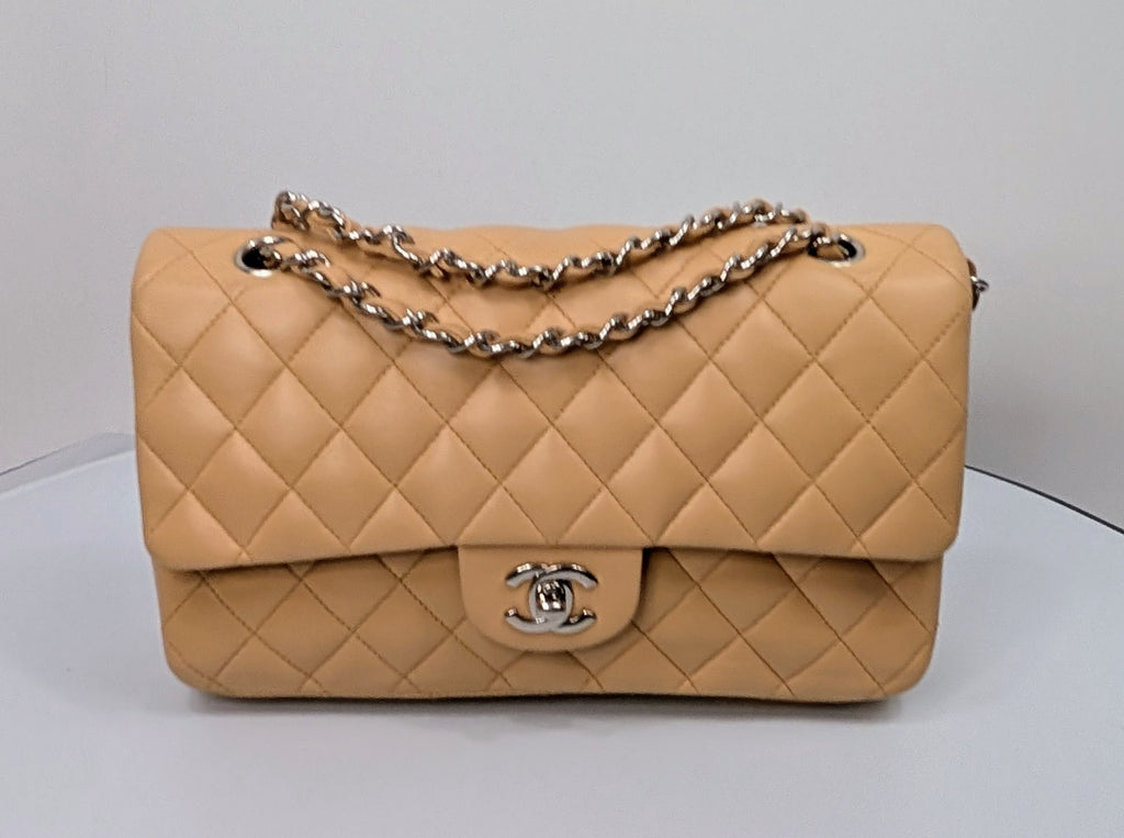 Chanel Vintage Beige Clair Lambskin Classic Medium Double Flap Shoulder Bag